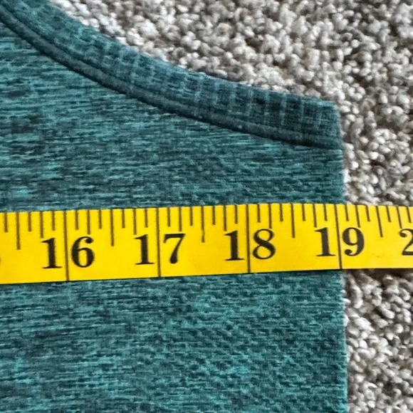 Lululemon Teal Racerback Tank Top - Swiftly Tech - Hip Length Size 12 - Picture 7 of 9